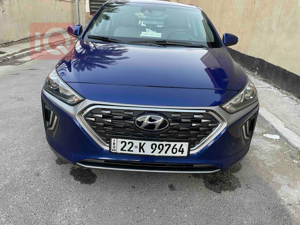 هیوندای ئایۆنیک